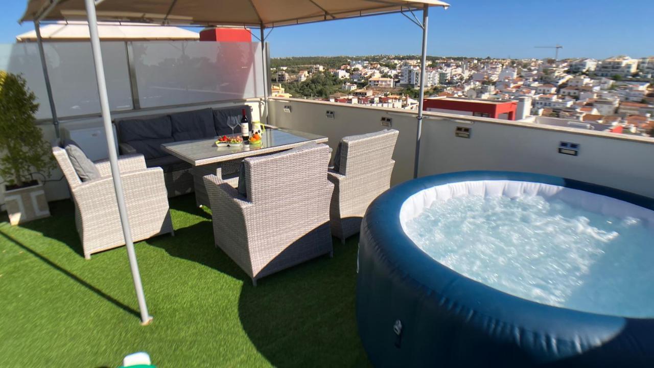 Apartment Beta - 2 Bedrooms, Private Rooftop Patio With Hot Tub, Bbq And View เฟร์รากูโด ภายนอก รูปภาพ