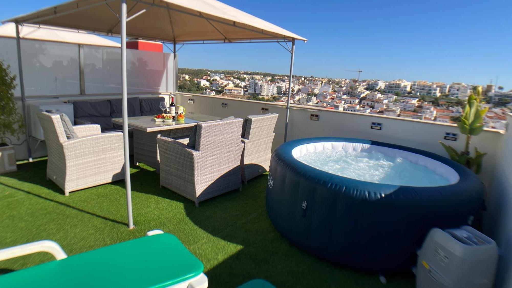 Apartment Beta - 2 Bedrooms, Private Rooftop Patio With Hot Tub, Bbq And View เฟร์รากูโด ภายนอก รูปภาพ